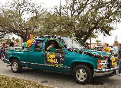 Mardi Gras Krewe du Lac King Many Alaniz and Queen Janet Lee